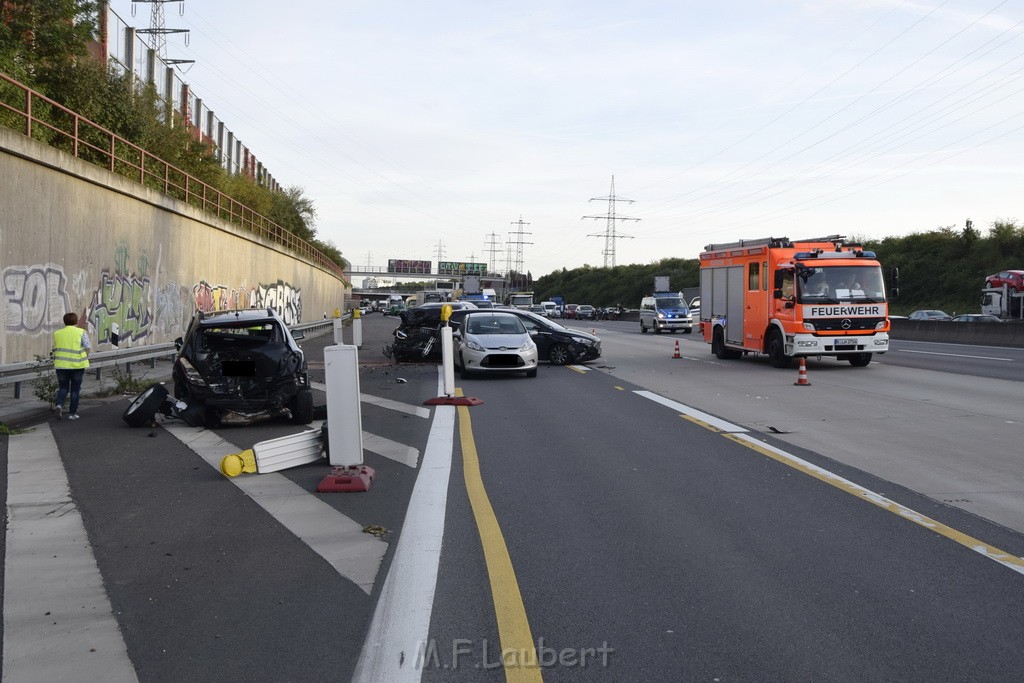 VU mehrere PKW A 3 Rich Oberhausen Hoehe AK Koeln Ost P157.JPG - Miklos Laubert